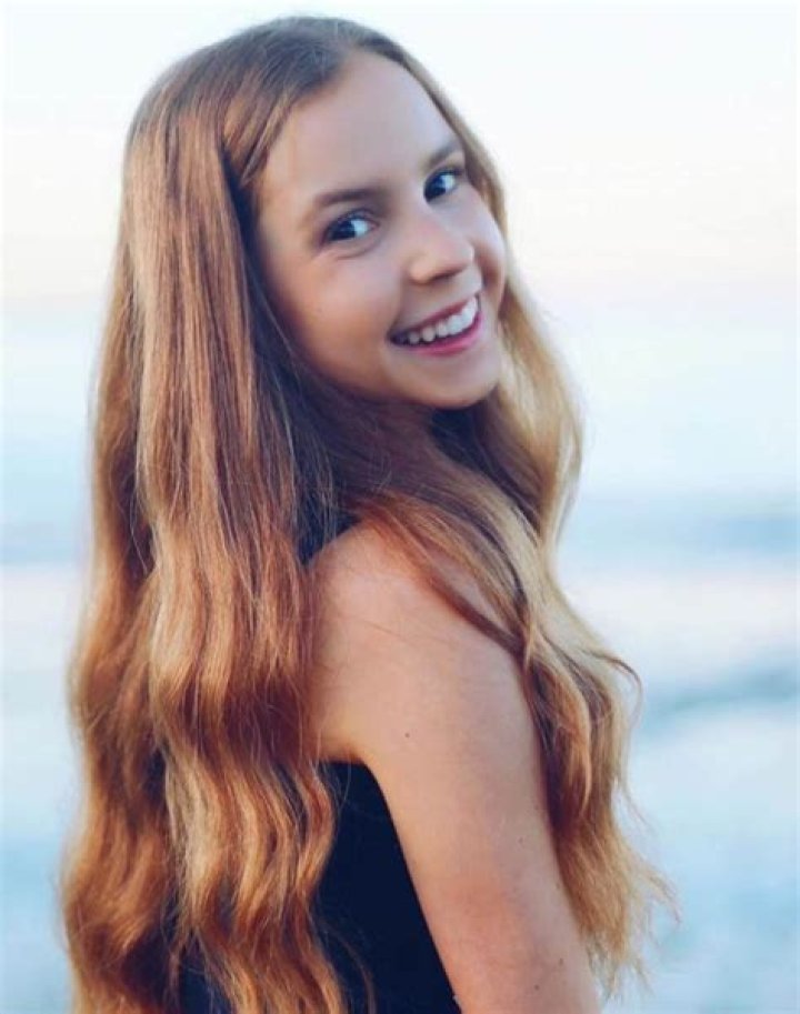 Anna McNulty (Dancer) Wiki, Bio, Age, Height, Boyfriend, Family, Net