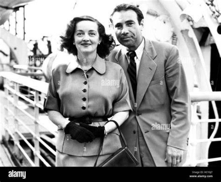 Bette Davis and Gary Merrill in a scene from the 1950 film, 'All About Eve.'