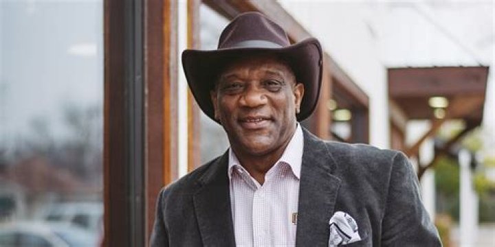 Billy Sims Net Worth