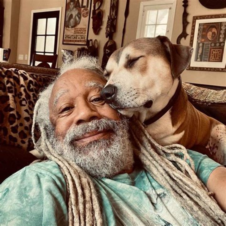 Dave Fennoy Image