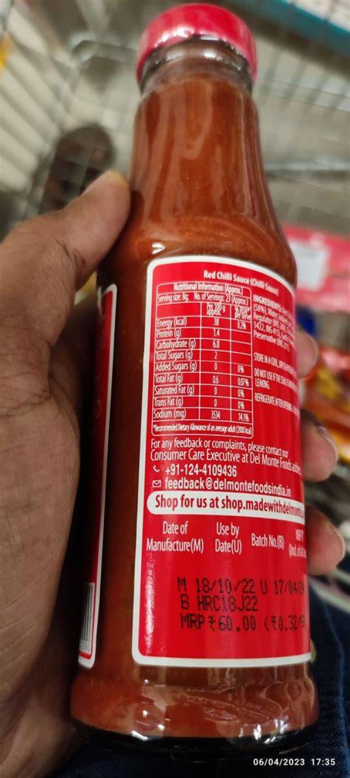 How Long Before Hot Sauce Spoils? (Best solution)