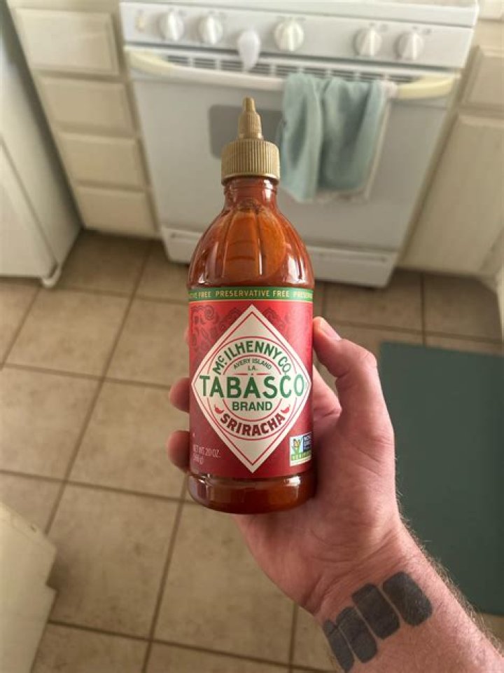 How Much Sriracha Weight? (Best solution)