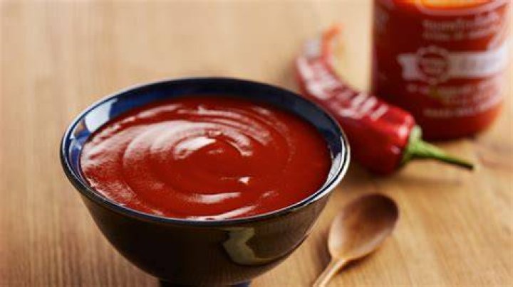 How To Remove A Sriracha Stain? (Perfect answer)