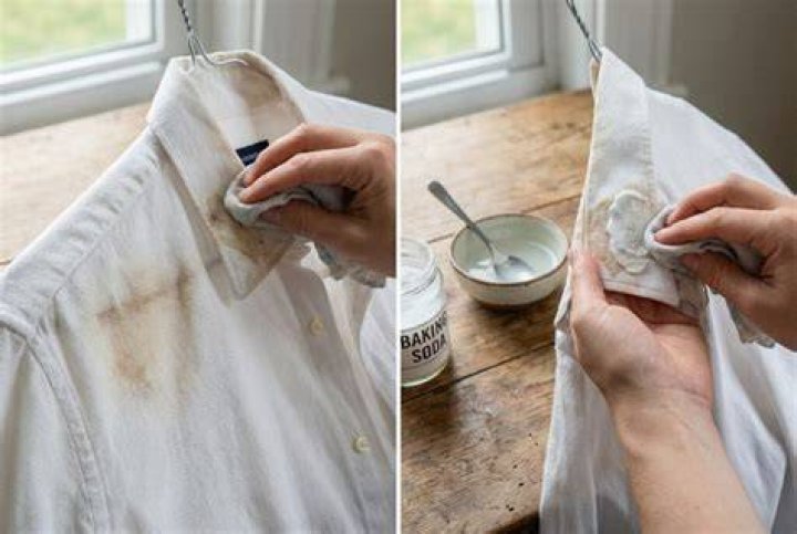 How To Remove Sriracha Stain? (Correct answer)