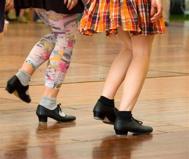 Is Irish dancing the same as clogging?