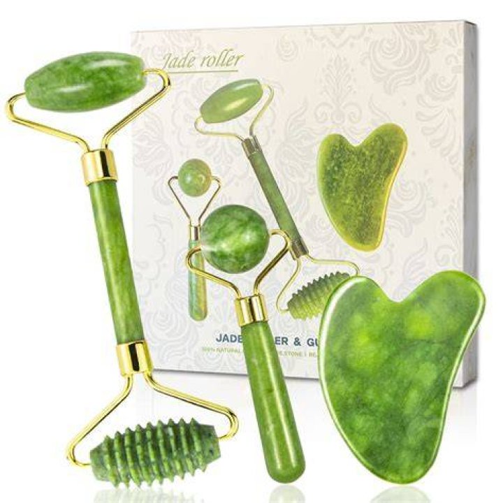 Jade De-Puffing Face Roller
