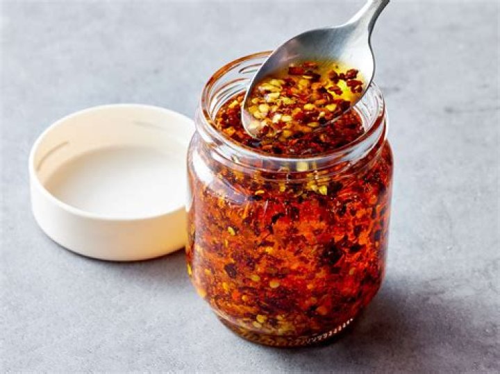 Oil Temperature When Making Chili Oil? (Solution)