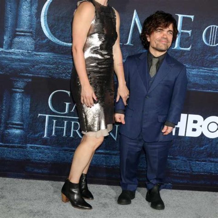 Peter Dinklage Height, Weight, Age, Wife, Biography & More &raquo; StarsUnfolded