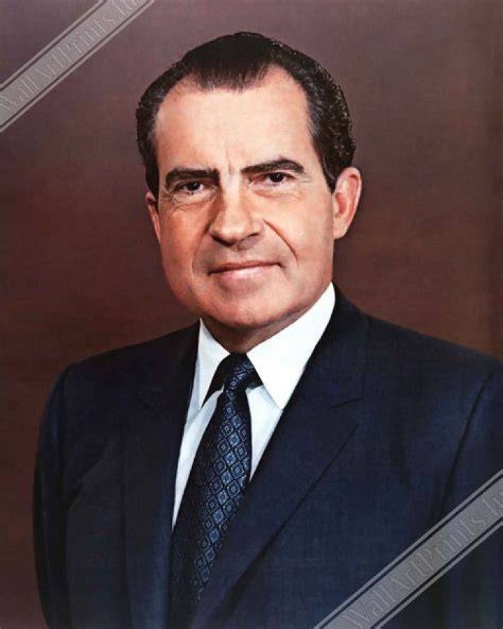 U.S. President Richard Nixon (L), in the White House East Room on August 9, 1974. Photo by Reuters