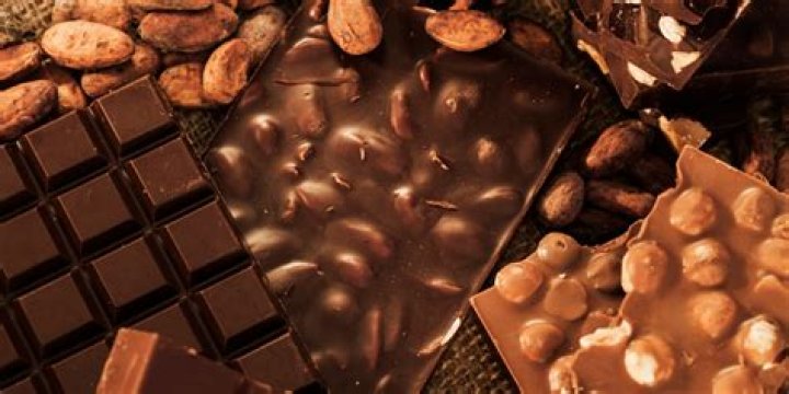 Waarom Eten Vrouwen Chocolade? (Best solution)