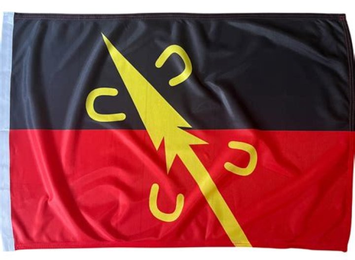 What flag has a spear?