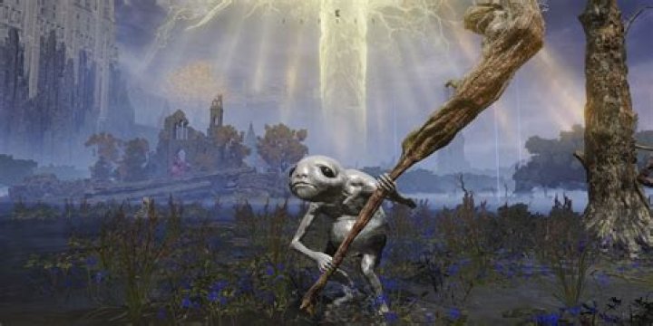 What sword pulls enemies in Elden Ring?