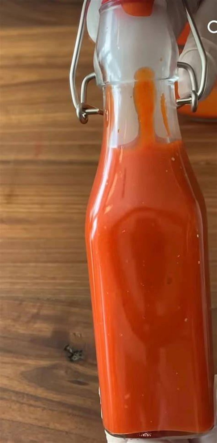 When To Strain Hot Sauce? (Correct answer)