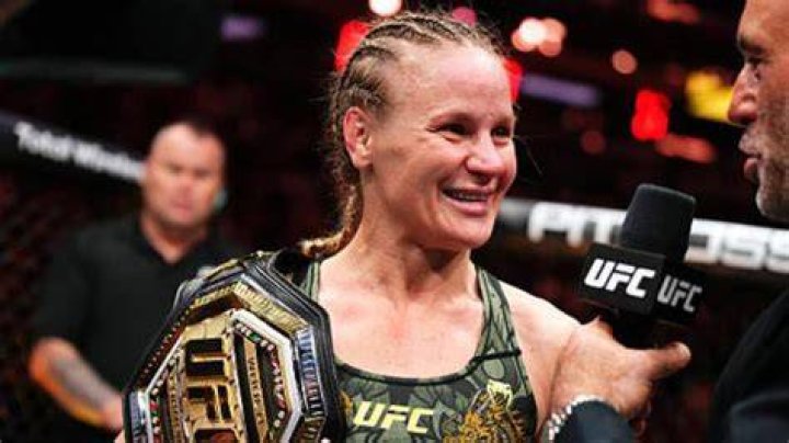 Who Beat Valentina Shevchenko? (Correct answer)
