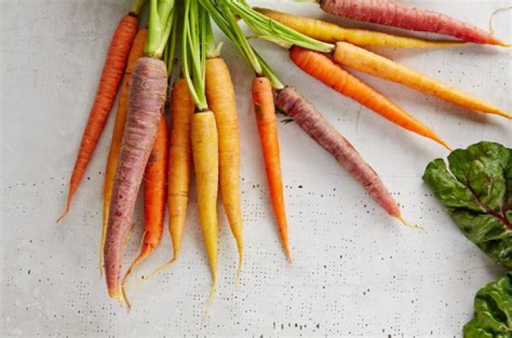 Why Are Carrots In Hot Sauce? (Solution found)